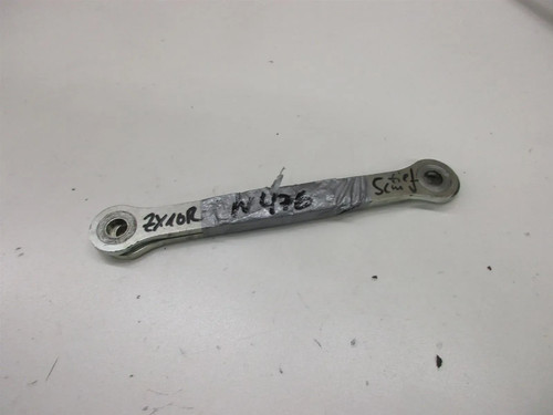 W476. Kawasaki ZX-10 R Federbeinumlenkung Halter Aufnahme Schwinge Stoßdämpfer