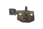 Tailgate lock bracket
