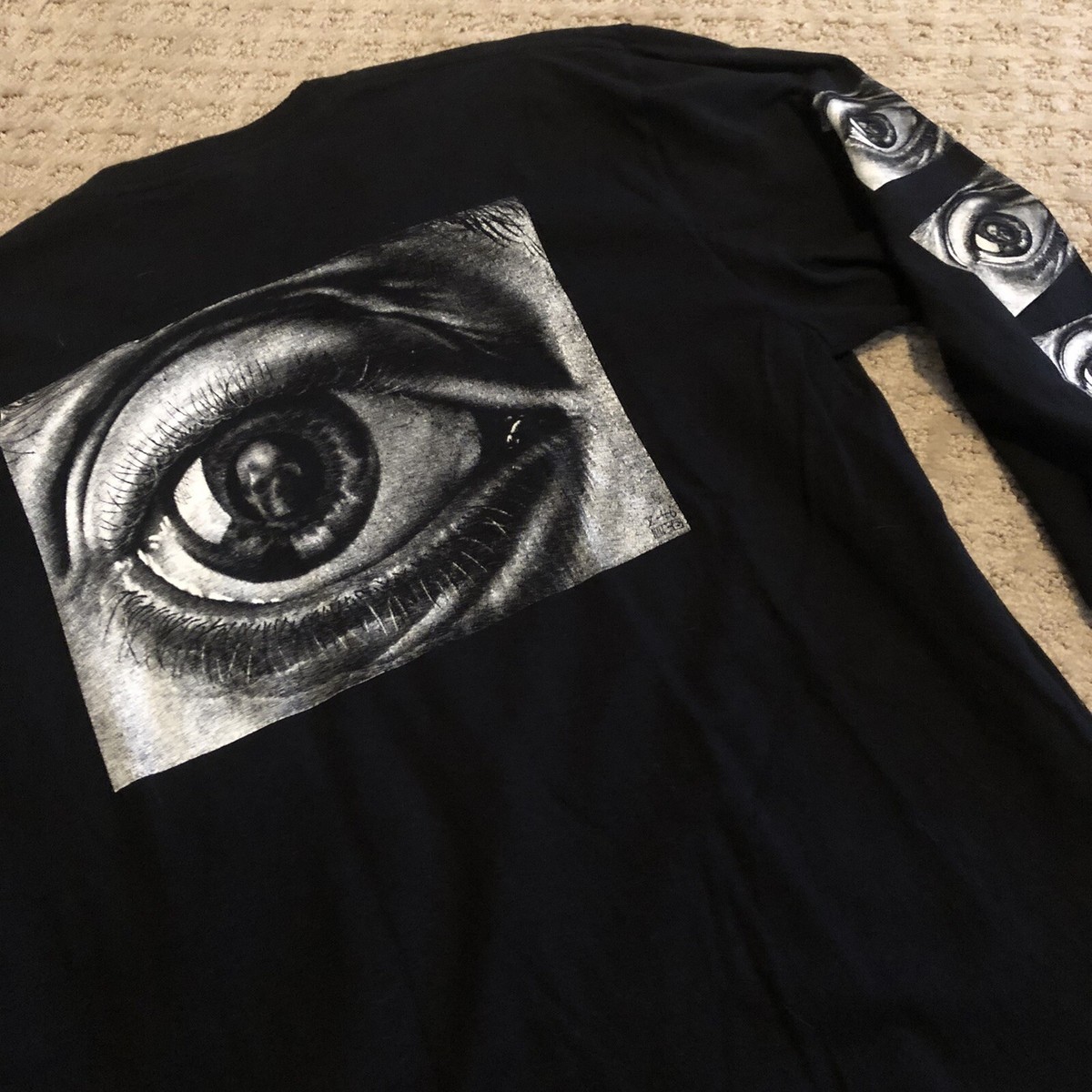 SUPREME MC ESCHER EYE LONG SLEEVE TEE BLACK BOX LOGO LARGE SUPREME MC ESCHER EYE LONG SLEEVE TEE BLACK BOX LOGO LARGE
