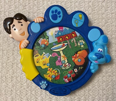 Mattel Blue's Clues FIND WITH BLUE Game: 90726, Hide n Seek Guessing Game, WORKS