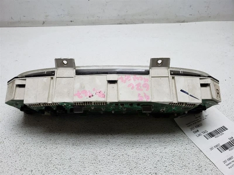 Комплект из 4 цилиндров спидометра 1995 Mazda 626 46 967 миль от оригинального производителя OGC1R55430 - Изображение 3 из 4