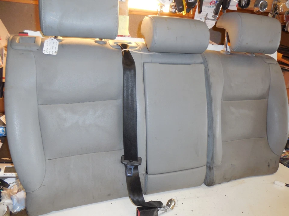 06-11 Conjunto Cojín Asiento Trasero Izquierdo, Derecho Superior Gris Superior Audi A3 8P Foto 3 de 4