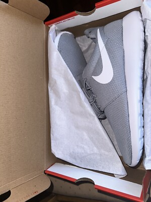 Size 9 - Nike Roshe One Wolf Grey 2014