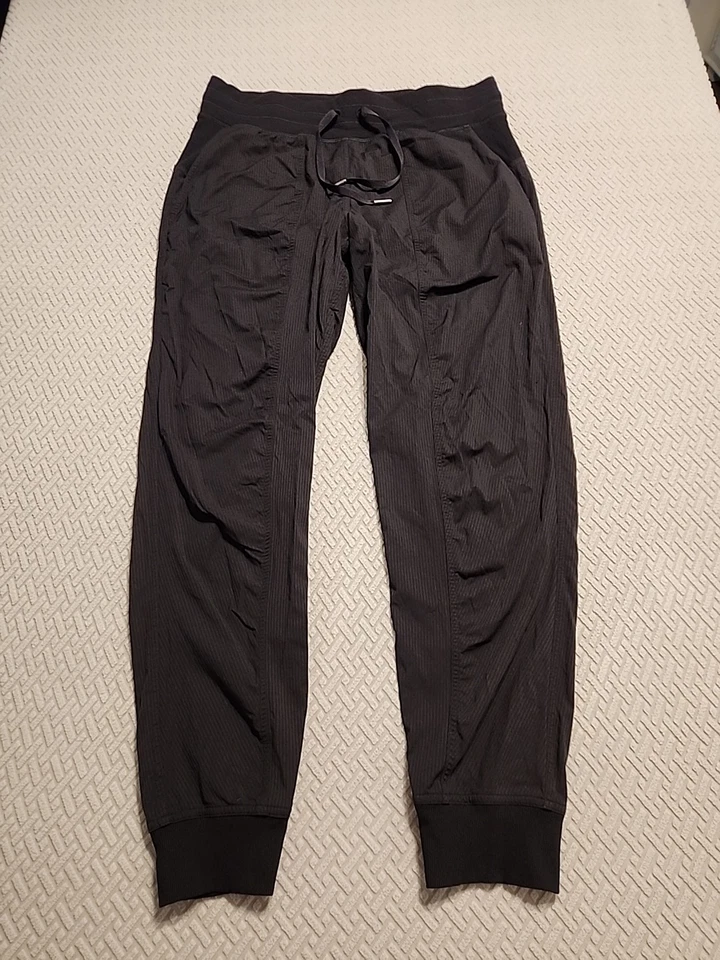 Lululemon Dance Studio Mid Rise Jogger Full-Length-Kordelzug Schwarz Größe 8 - Bild 2 von 4