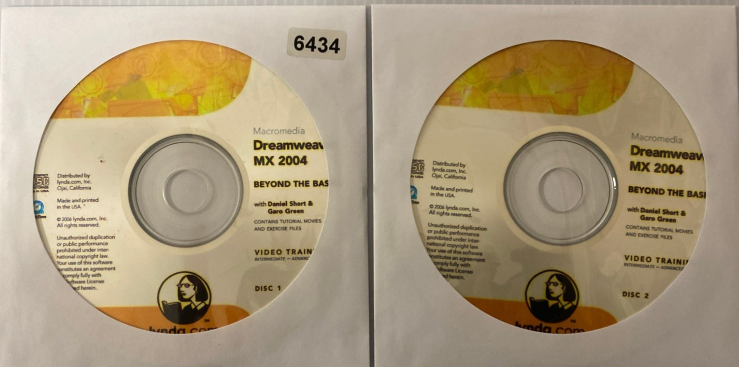 Lynda.com Macromedia Dreamweaver MX 2004 Beyond the Basics Video Training 2 CD
