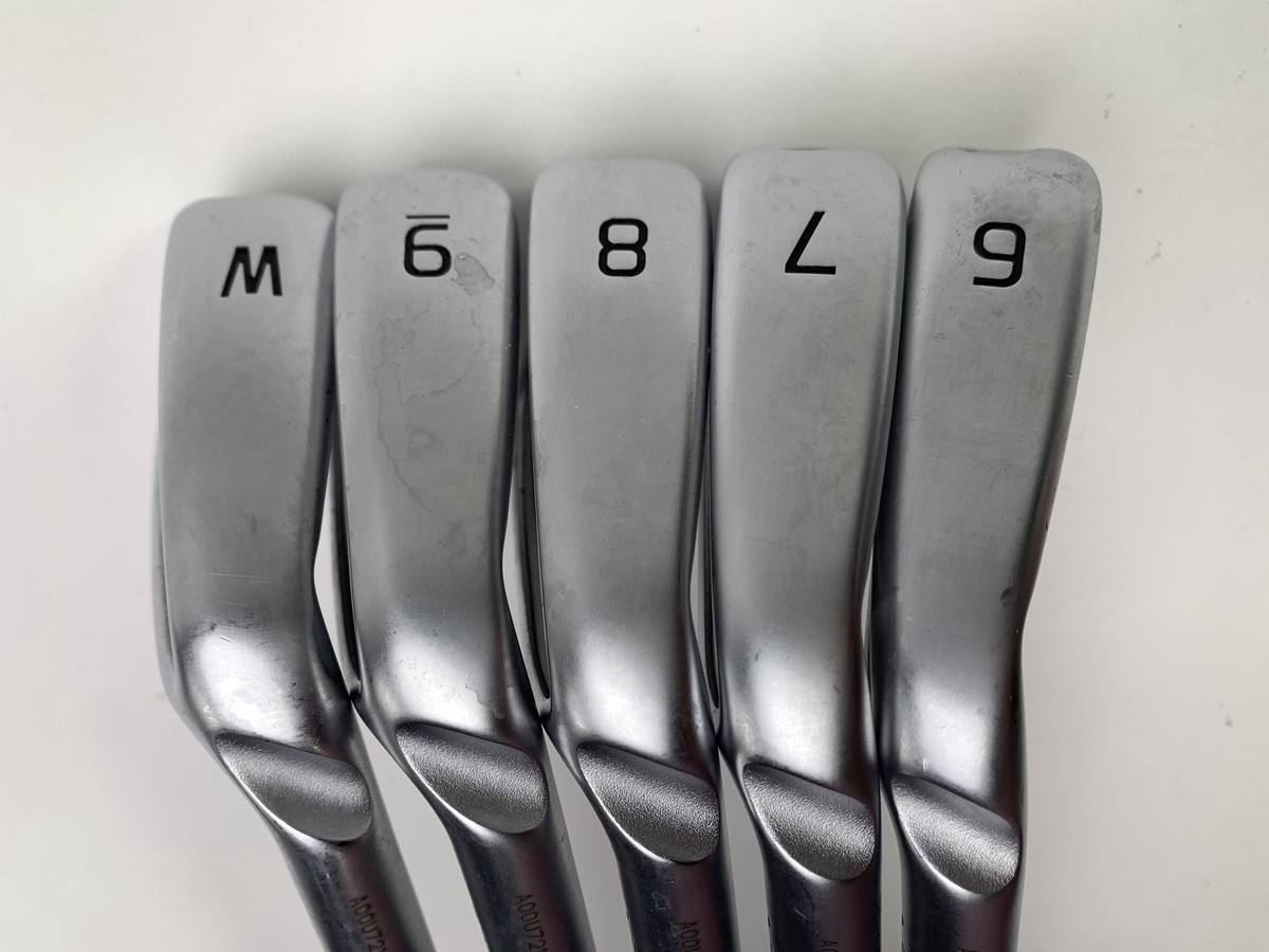 Ping i230 Iron Set 6-PW Black Dot Alta CB AWT Stiff Graphite Ping i230 Iron Set 6-PW Black Dot Alta CB AWT Stiff Graphite
