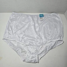 Vanity Fair Underwear Womens 9/2XL White Ravissant Brief 1 Pair NWT 15712 Nylon