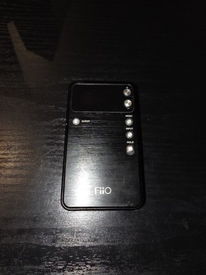 FiiO E17 Alpen Portable DAC and Headphone AMP Amplifier *For Parts Or Repair!*