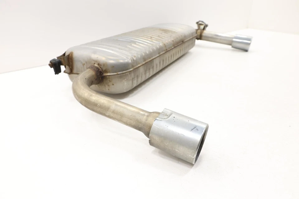 Silenciador de escape trasero BMW 228I F44 2021-2024 2,0 L con puntas OEM 8619488 Foto 2 de 4