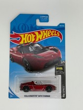 Hot Wheels Tesla Roadster With Starman Red - Hw Space 109250 Hot Wheels Tesla Roadster With Starman Red - Hw Space 109250