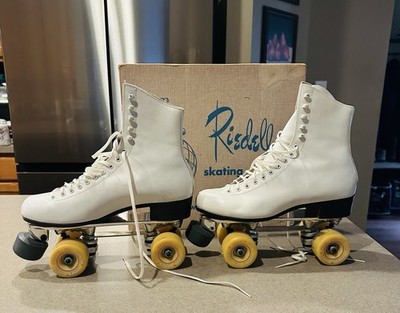 Reidel 220 roller skates womans skating shoes vintage size 8