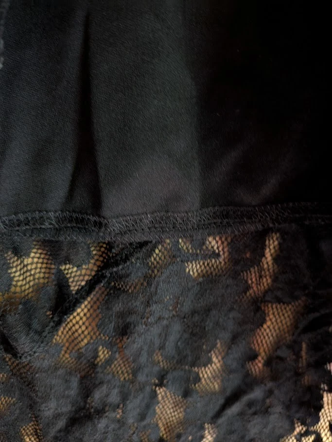 Новая из старых запасов винтажная юбка 90-х Y2K размер M кружевная асимметричная прихотливая фея гранж - Изображение 4 из 4