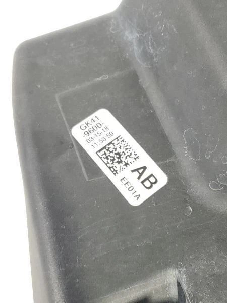 2016 2017 2018 2019 福特 Transit 350 原始设备制造商空气净化器带管 3.5L 涡轮增压 — 第 4/4 张图片