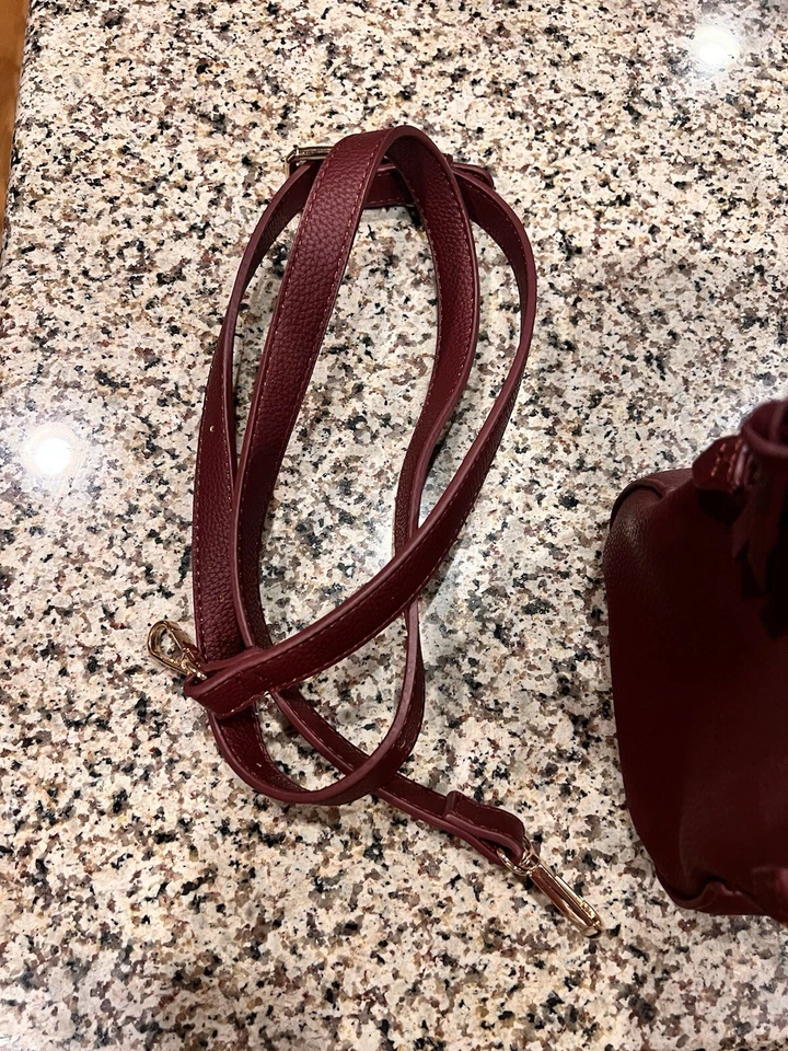 Nuevo bolso de mano Urban Expression  Foto 4 de 4