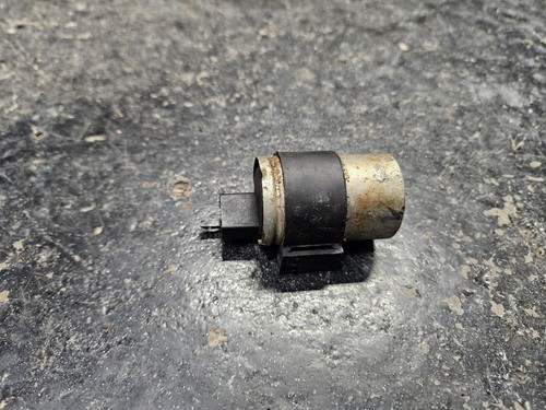 1982 HONDA MAGNA V45 VF750C VF750 C original TURN SIGNAL BLINKER RELAY UNIT
