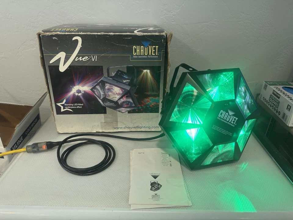 Chauvet DJ Vue VI 6 LED RGB DMX Centerpiece Moonflower Dance Color Strobe Beam - Image 2 of 4