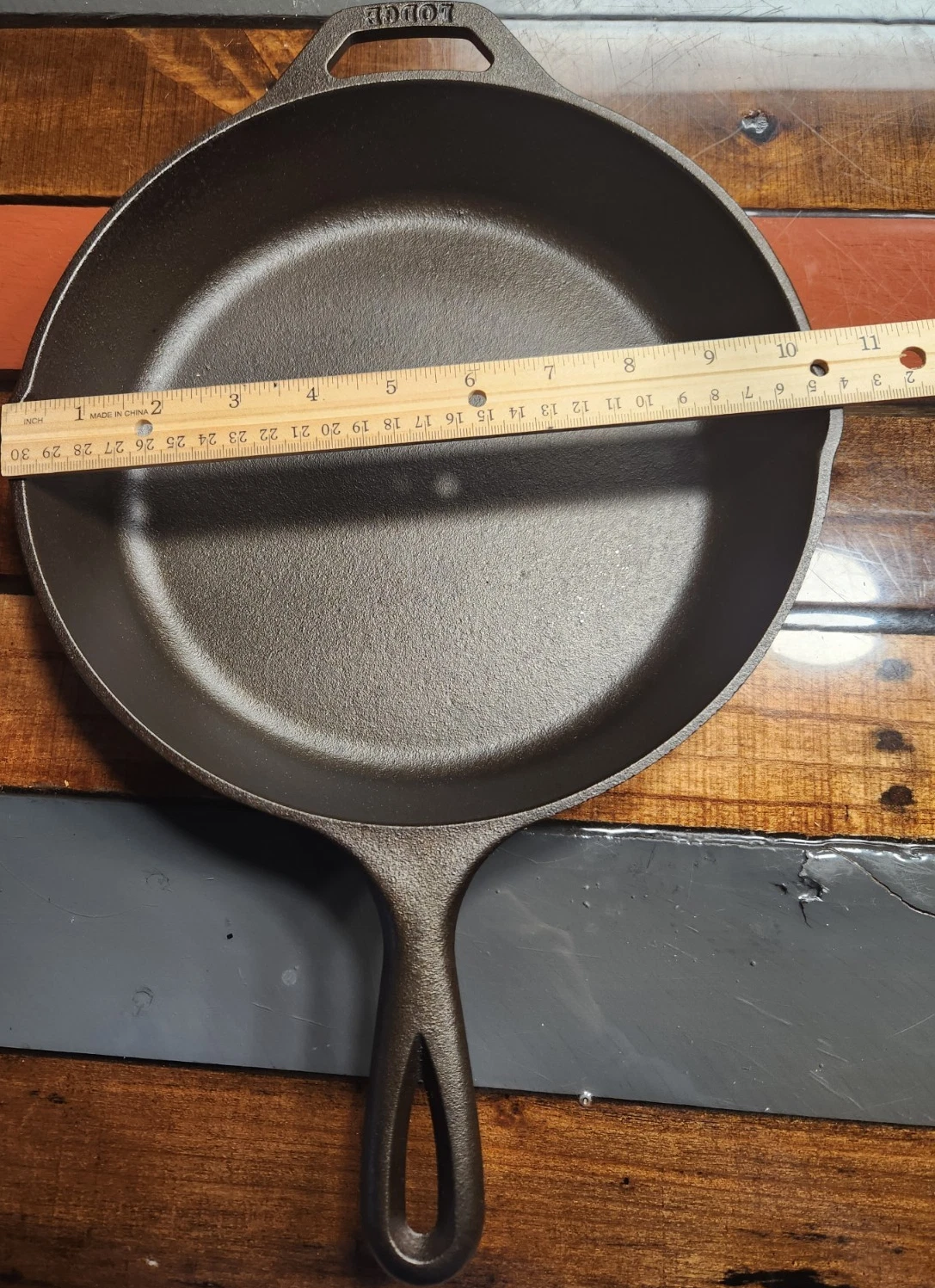 Lodge Cast Iron Pan 8SK 12 Inch Double Handle Black Electric Gas Induction
Opens in a new window or