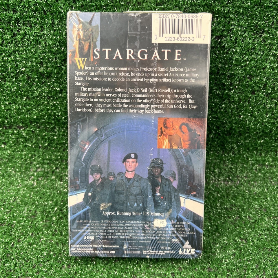 Stargate VHS SEALED Kurt Russell James Spader 1995 Vintage - Image 4 of 4