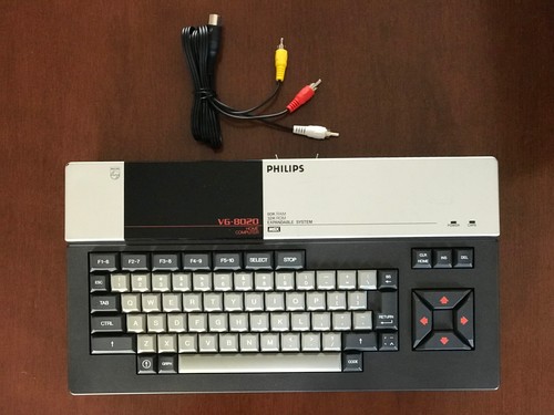 MSX Philips VG-8020 con Cavo Audio/Video RCA e cavo di rete elettrica