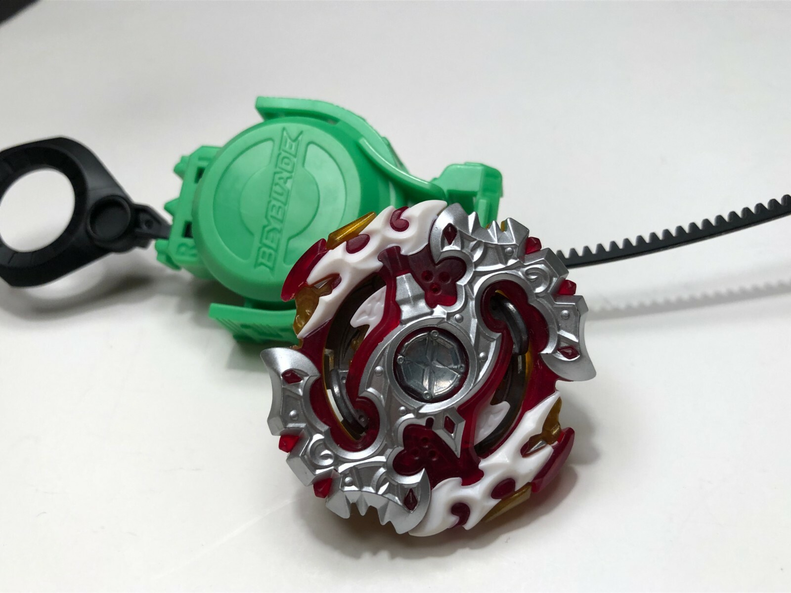 hasbro beyblade burst evolution switchstrike starter pack spryzen requiem s3