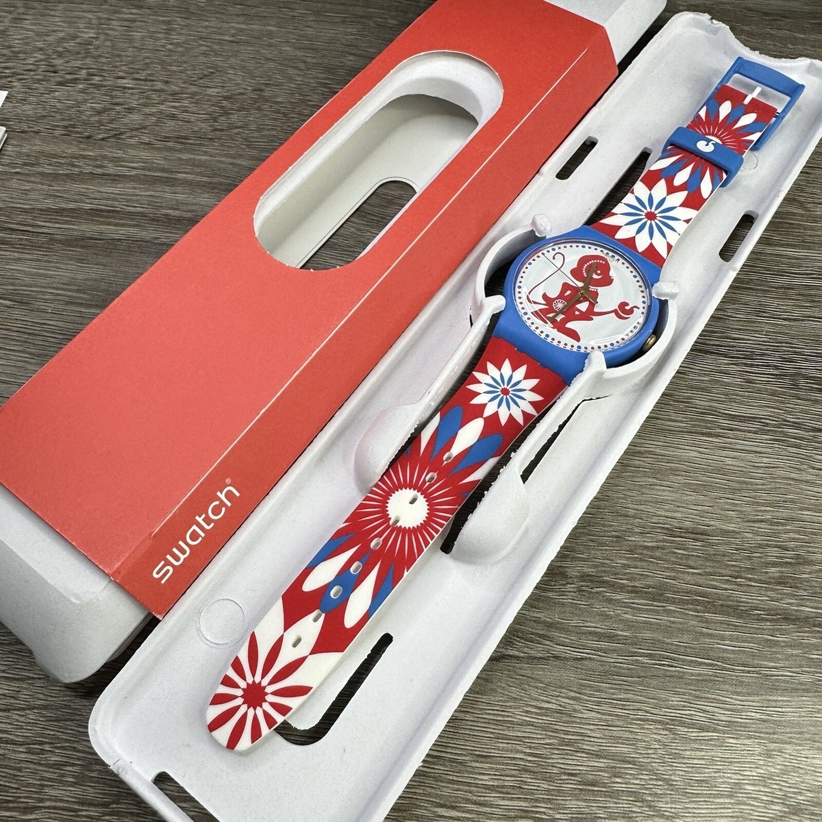 NEW✓LIMITED EDITION✓ Swatch Originals LUCKY MONKEY SUOZ203