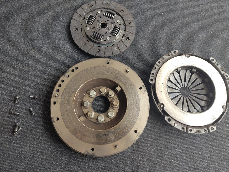 Kit de embrague de volante de inercia mini doble masa 7535599 BMW Cooper One R50 R52 1,6 mascotas Foto 4 de 4