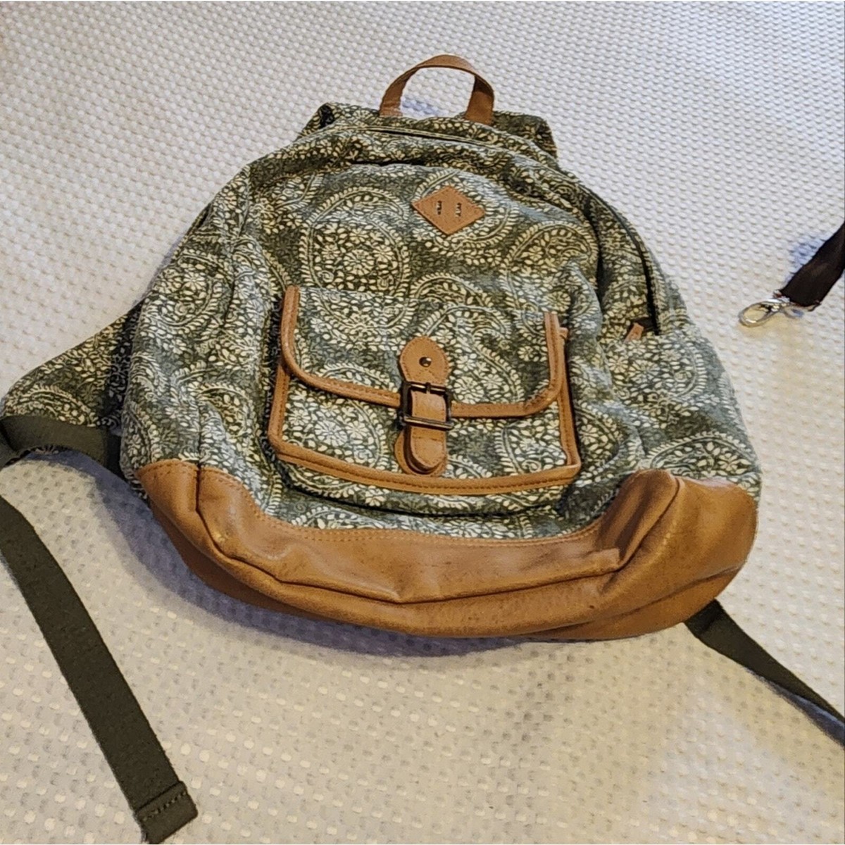 POTTERY BARN TEEN EUC NORTHFIELD LEATHER CANVAS BACKPACK Pottery Barn Teen Northfield Stripe Bac | Mercari main image 2