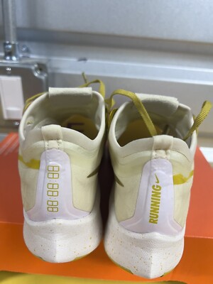 公式正規品!★WMNS ZOOM FLY 3 LIGHT CREAM Size 5 - Nike Zoom Fly 3 Print Premium Light Cream W for