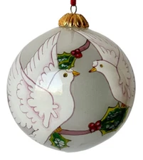 Li Bien Christmas Ornament Glass Ball Reverse Inside Painted Love Doves White
