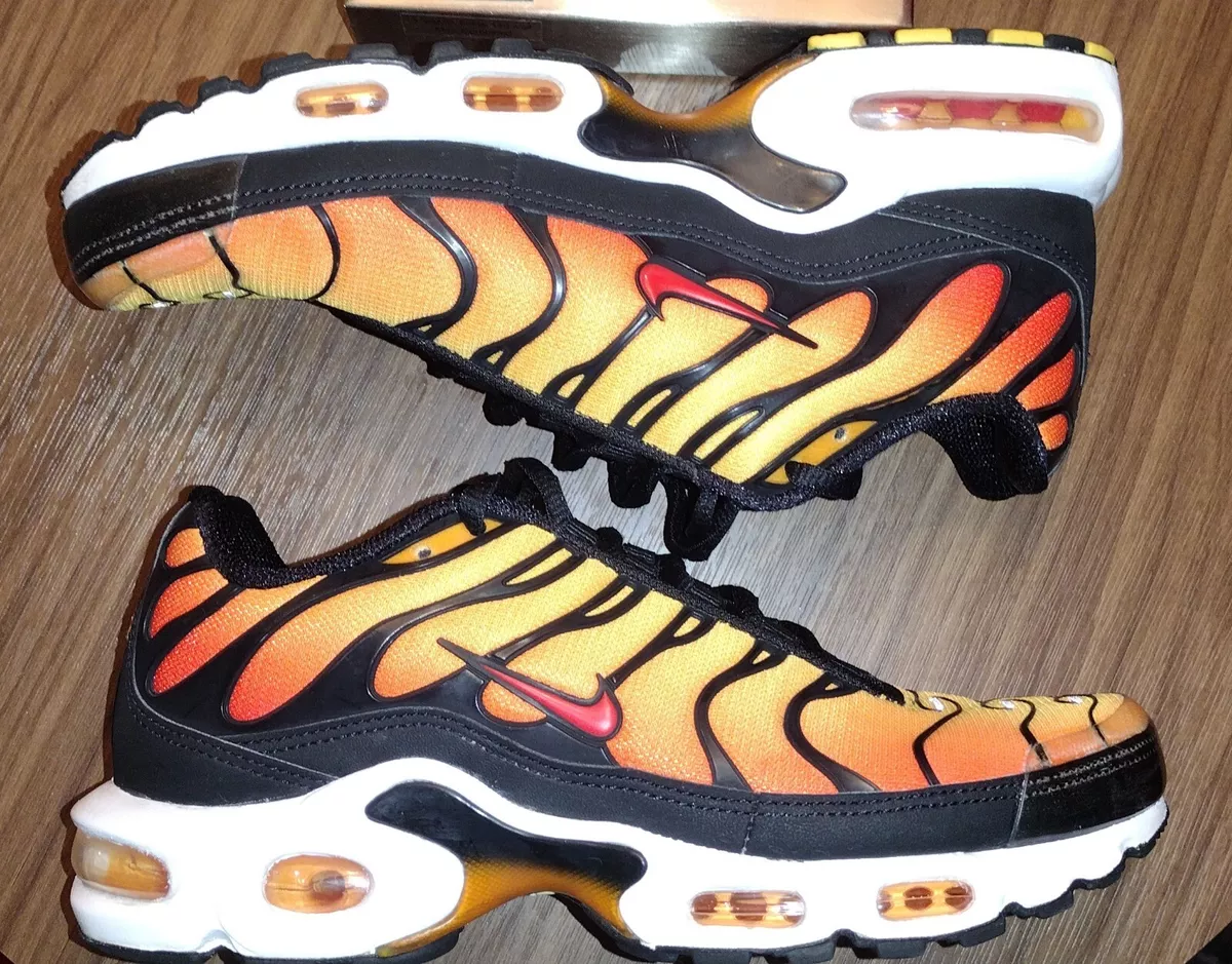 nike air max plus sunset