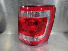 08 09 10 11 12 FORD ESCAPE Tail Light Assembly Right