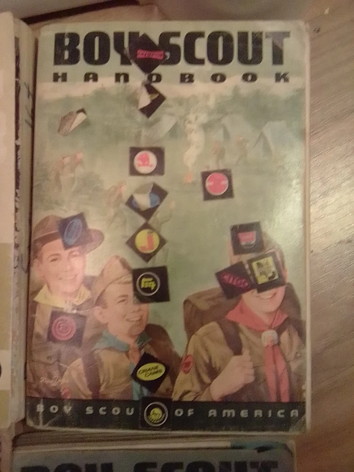Lote de 5 manuais vintage de escoteiros Copyrite,1931,1972,1965,1911 - Imagem 3 de 4