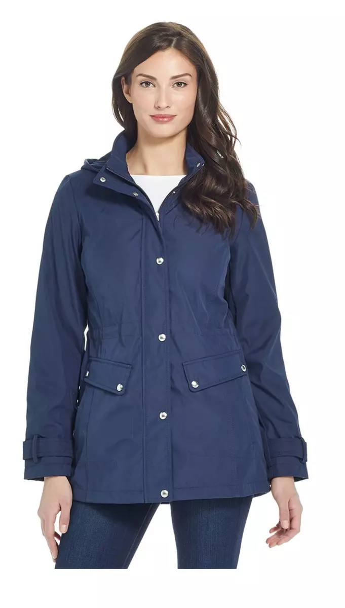 Lightweight anorak sale rain jacket