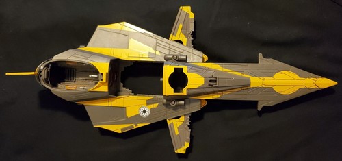 STAR WARS THE CLONE WARS ANAKIN SKYWALKER JEDI STARFIGHTER SHIP 2008 INCOMPLETE! - Picture 4 of 7
