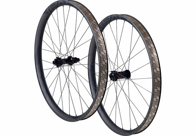 650b track wheelset