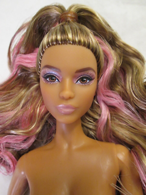 Barbie Signature Barbie Crystal Fantasy Collection Rose