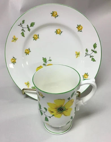 Vtg ROYAL VICTORIA Fine Bone China Yellow Flowers Butterflies Mug & Salad Plate