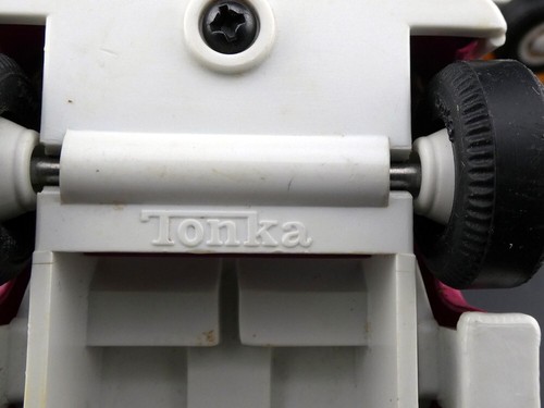 Vintage Tonka Pressed Steel Mini Pink and Yellow Jeep Toys Made in Japan - Picture 9 of 11