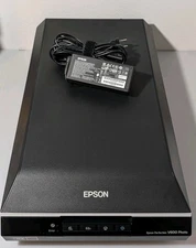 Epson J252A Perfection V600 Color Photo Film Image & Document Scanner WORKS