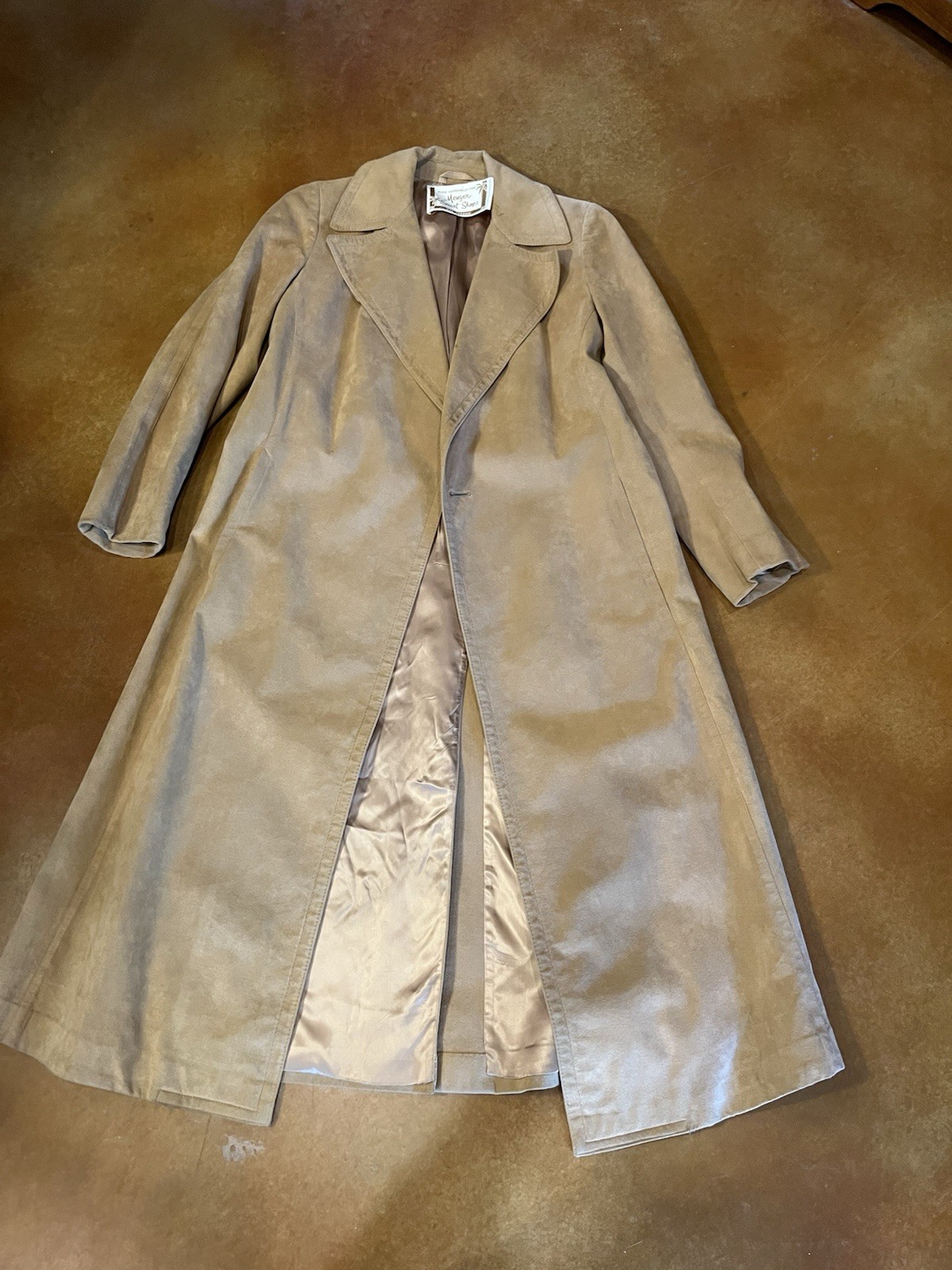 Menger Smart Shops San Antonio Texas Brown Suede VTG Belted Long Coat Womens