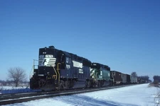 NS 7075 & BN ON #883 ACTION 2000  NORFOLK SOUTHERN  ORIGINAL SLIDE