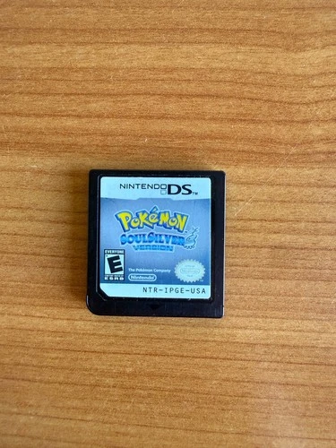 Pokemon: SoulSilver Version (Nintendo DS) AUTHENTIC, TESTED