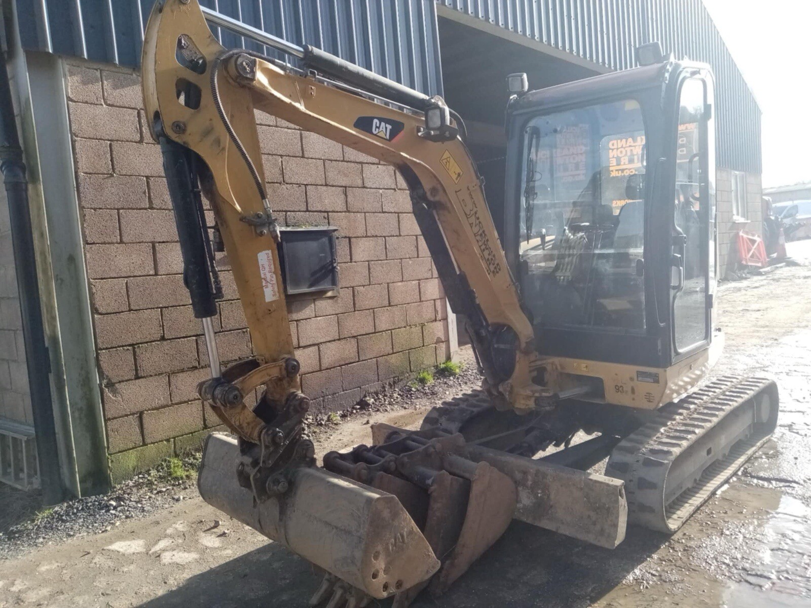 Picture 5 of 9