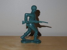 Vintage Toy Military Action Figure 4" Tall with Base Green Collectible - Used/GC