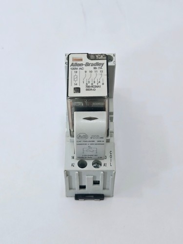 Allen-Bradley 700-HN104 Terminal Block 10A 250V AC w/ Relay Ser. D 120V AC - Picture 4 of 5