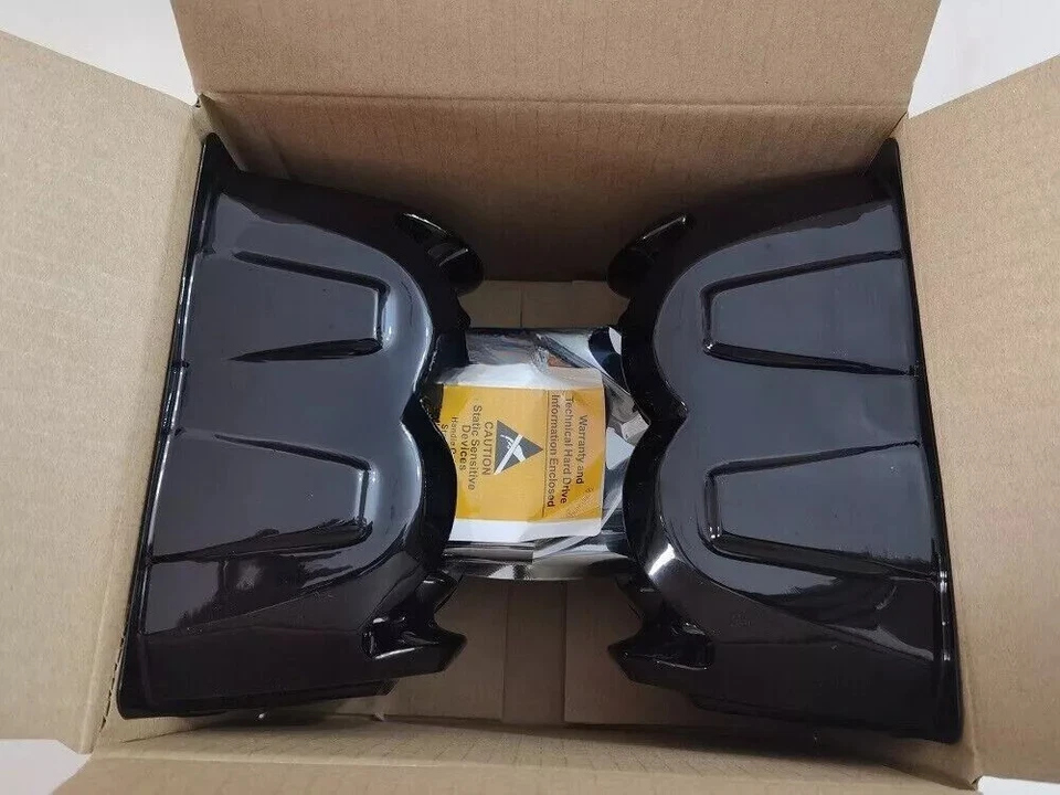 NEW HPE P07932-B21 P08695-001 1.92TB SATA 6G 3.5" SFF MU SC G9 Gen10 Server SSD - Image 3 of 4