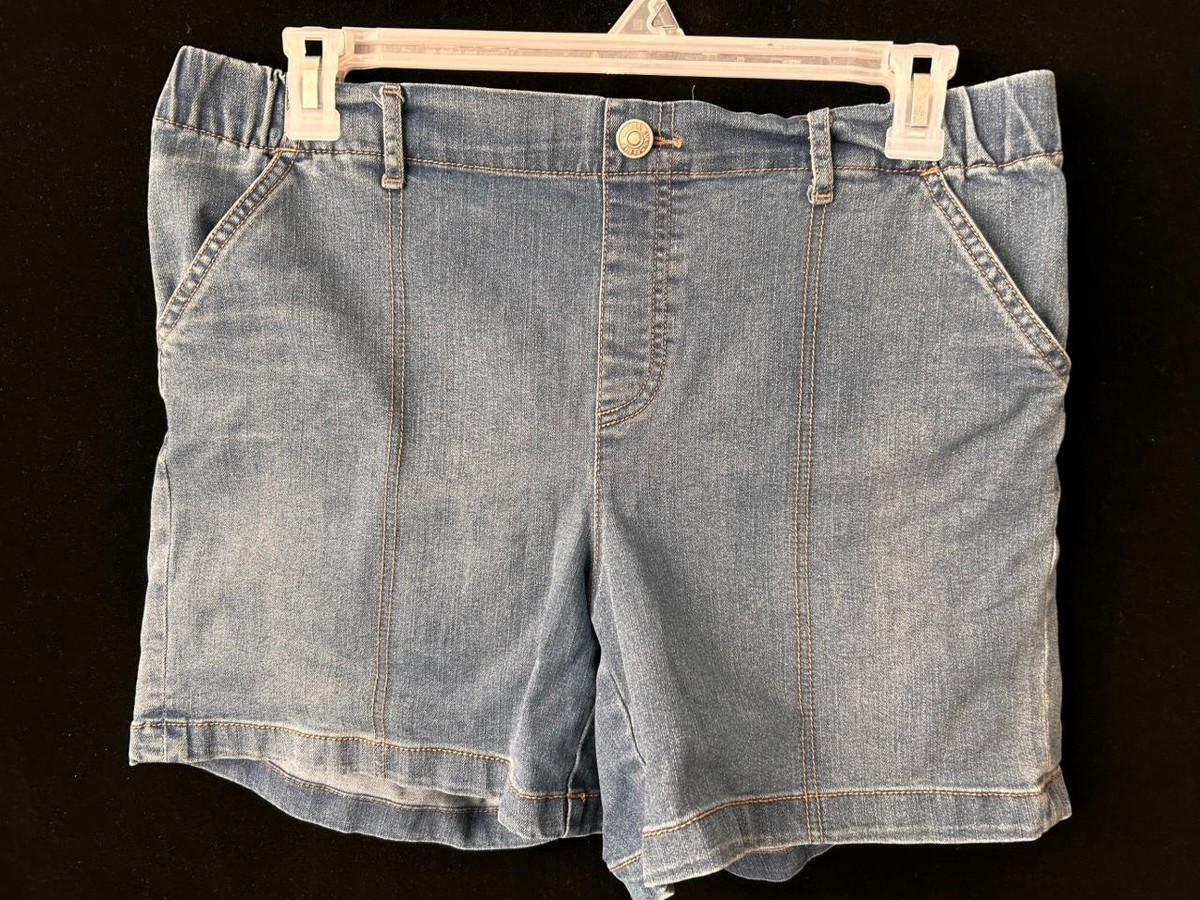 Gloria Vanderbilt shorts size 12 blue jeans 5