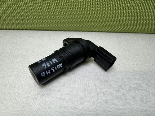❇️ 2013 MERCEDES W176 A180 1.5DCI CRANKSHAFT POSITION SENSOR 8200885209 •3 - Picture 2 of 5