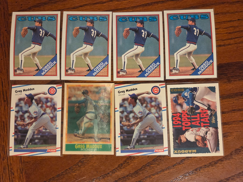 Greg Maddux HOF Rookie Lot (6) plus 2 more Maddux cards