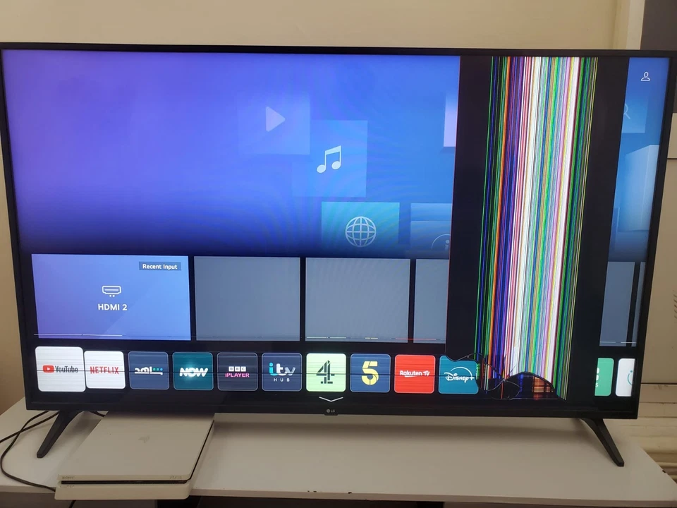 LG 65” Smart TV – Cracked Screen – Works Perfectly Otherwise - Image 2 of 3